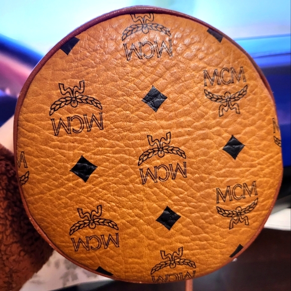 Authentic MCM Drawstring Visetos Bucket Bag - Picture 11 of 15